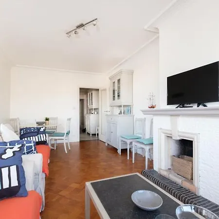 Lecomte - The Dune House 122 Apartment *